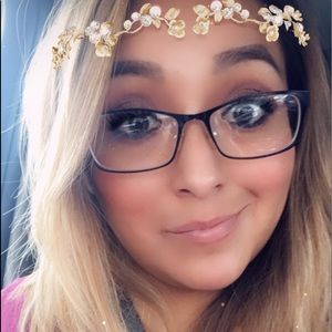 Meet your Posher, Lisa